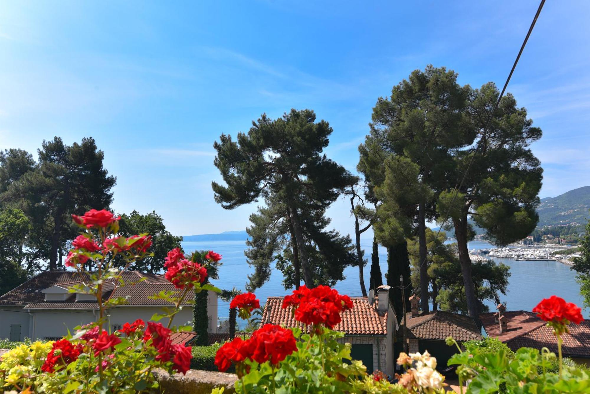 Apartments Villa Vosilla Opatija Eksteriør bilde